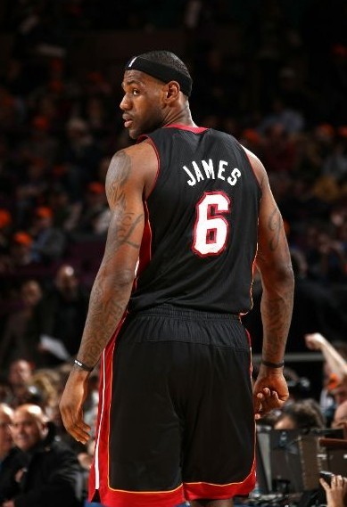 他曾在接受 他曾在接受